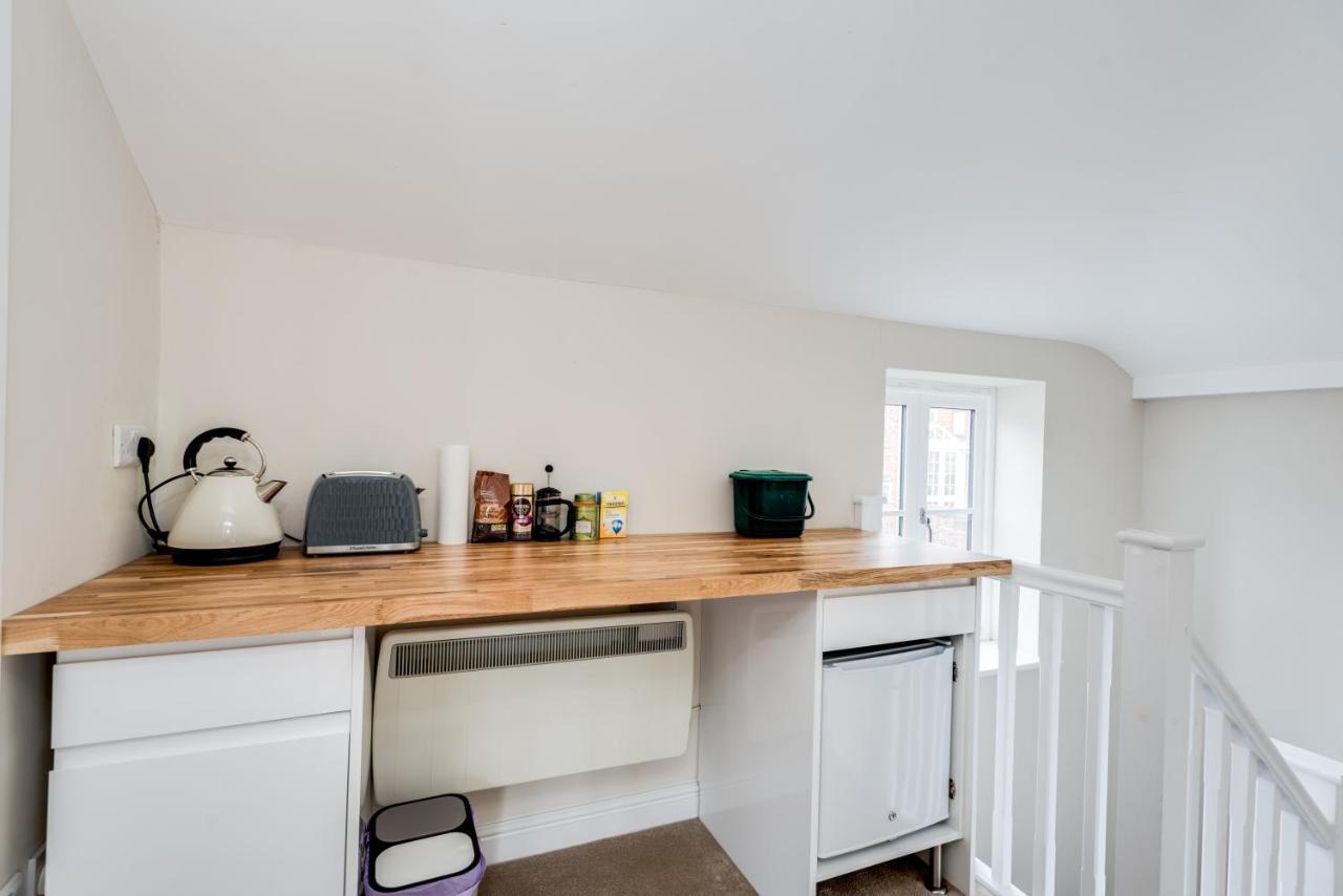 The Mews - 1br In Jericho Near Centre *